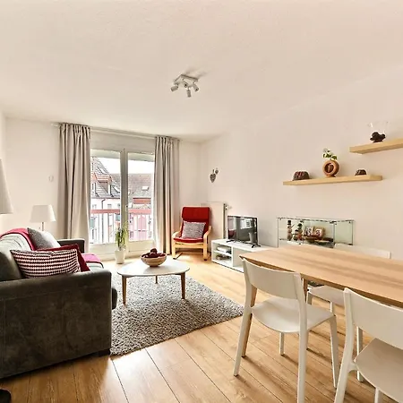 Le Petit Nid De Max Et Sophie 1free Garage Apartment *