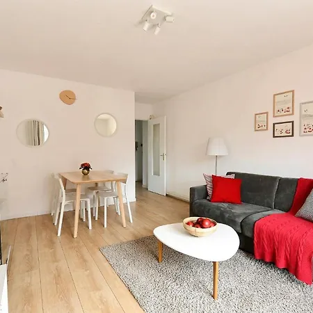 Apartment Le Petit Nid De Max Et Sophie 1free Garage