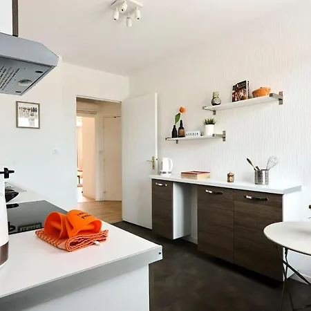 Le Petit Nid De Max Et Sophie 1free Garage Apartment *